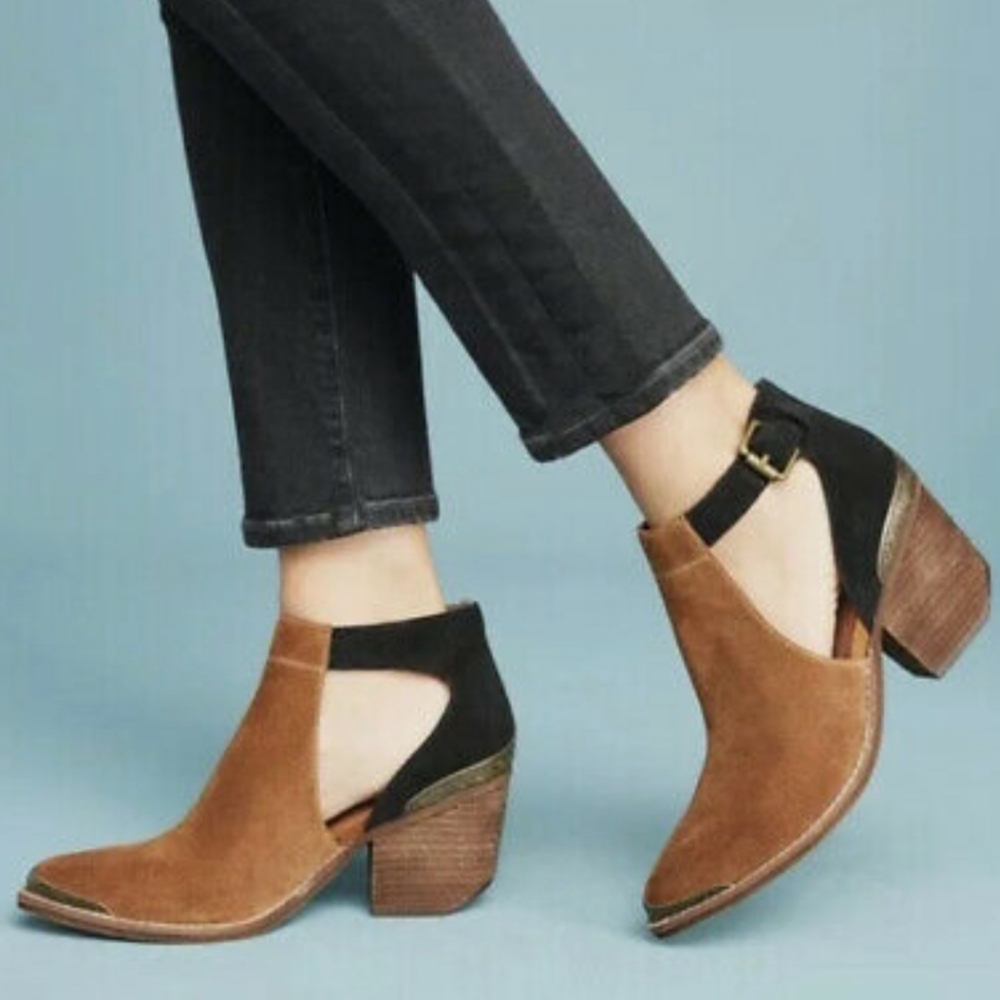 Jeffrey Campbell Woodruff Suede Pointed Toe Western Heeled Ankle Booties sz 9.5